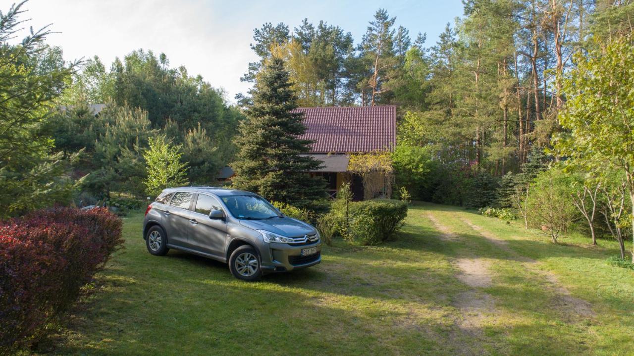 Gospodarstwo Agroturystyczne Nad Jeziorem Wsrod Lasow Lipnica  エクステリア 写真